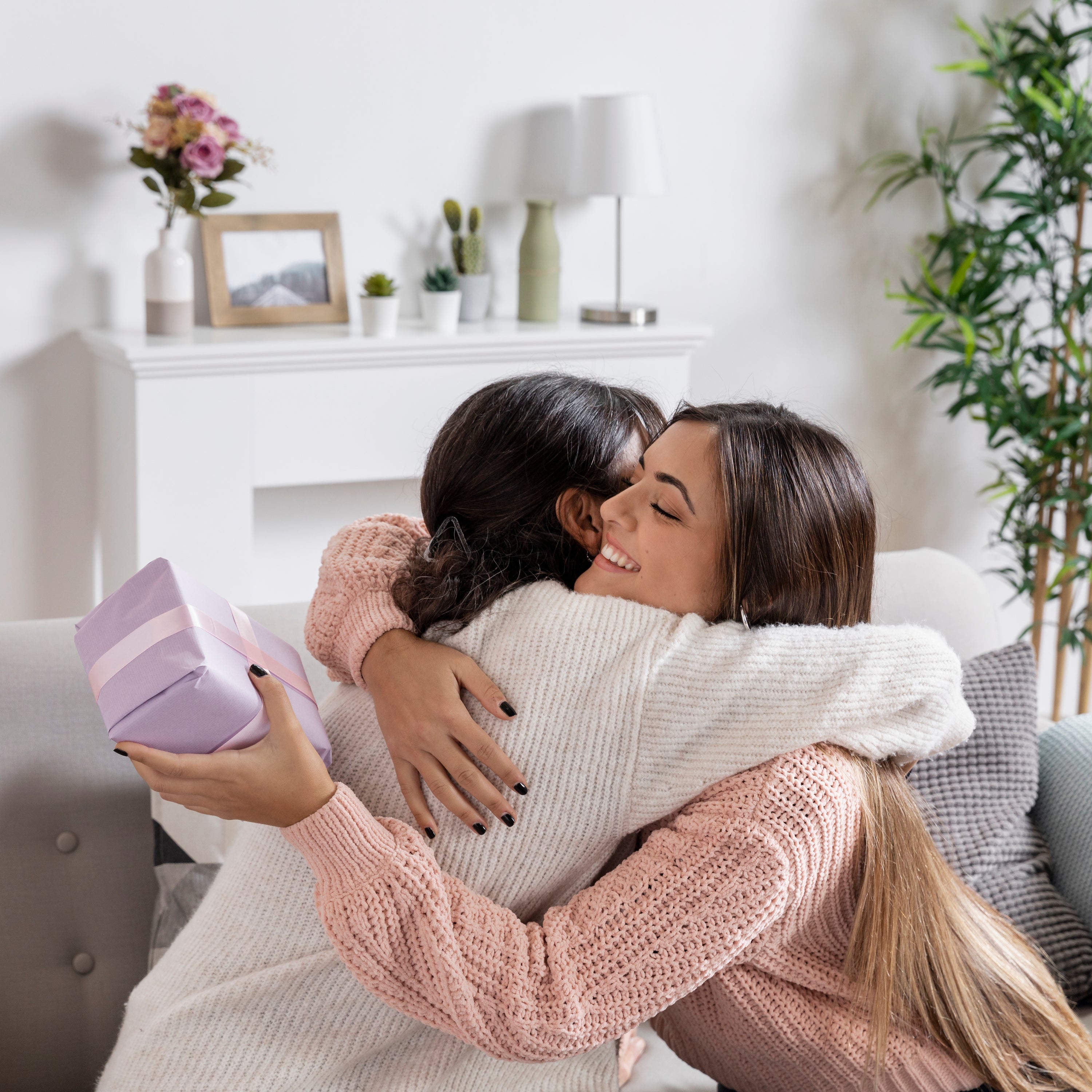 11 Gift ideas for High School Seniors before going to college: