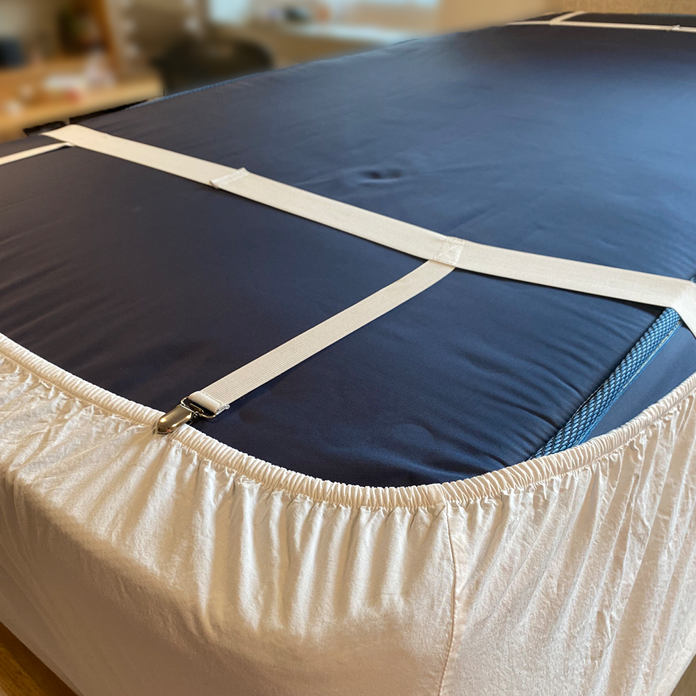 DIY No-Slip Bed Sheets
